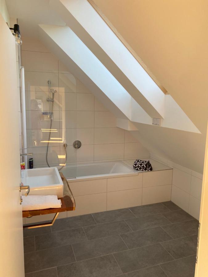 Salzburg-Loft Im Stadtteil Leopoldskron-Moos 120Qm Mit Balkon & Untersbergblick Exteriör bild